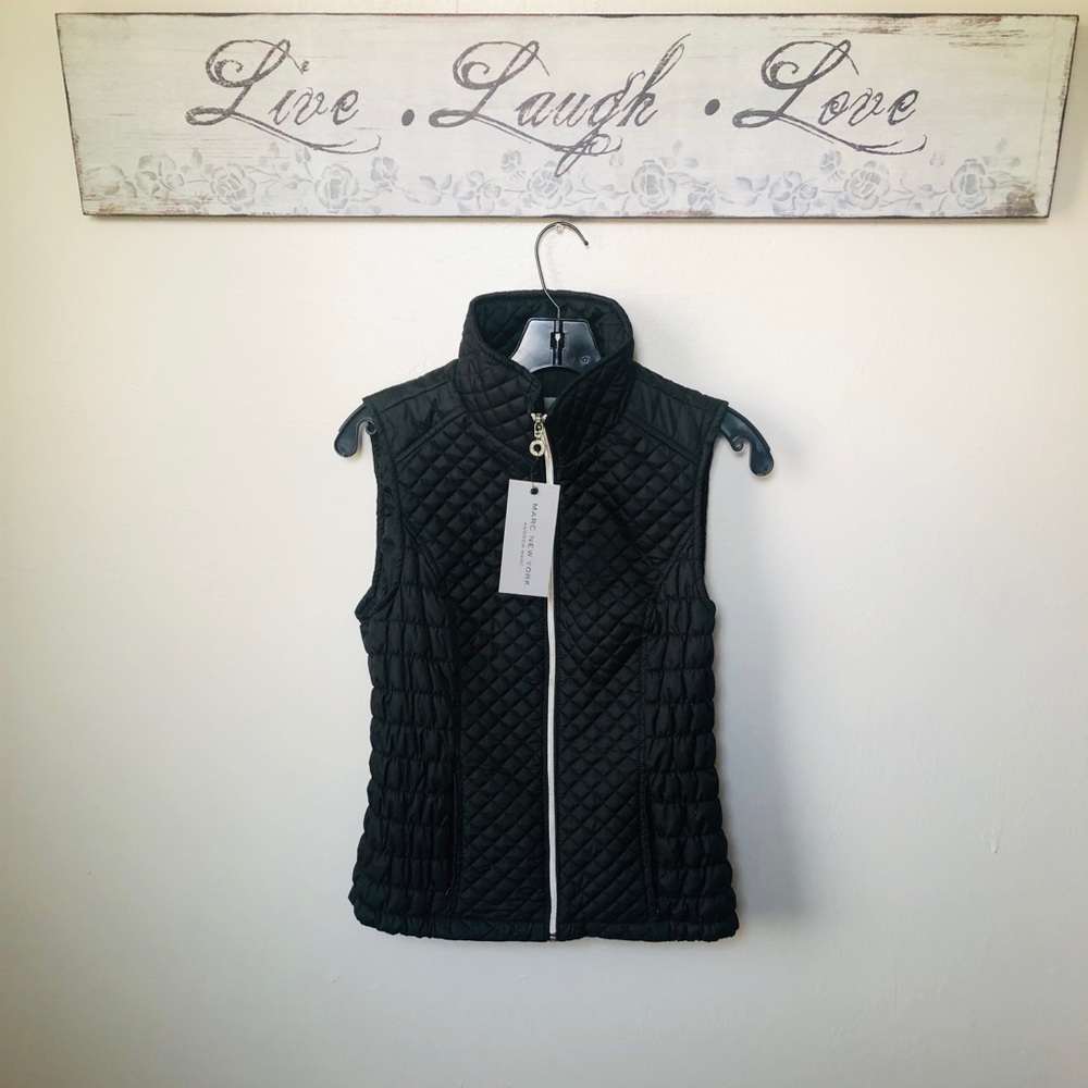 ANDREW MARC-NEW YORK Quilted Winter Vest.